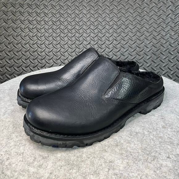 UGG Australia Shoes - Vintage UGG Australia Midtown Black Leather Sheepskin Lined Clogs 5140 Size 13